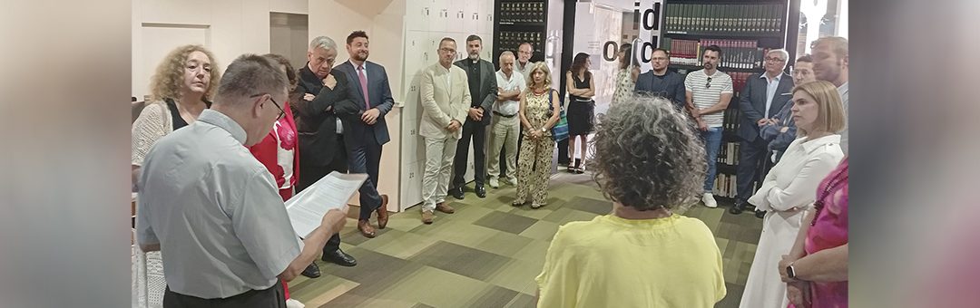 Visita del Grup de Ciutats Patrimoni de la Humanitat a la Biblioteca del Seminari