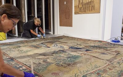 El Museu Diocesà de Tarragona impulsa els treballs de conservació preventiva de la col·lecció de tapissos